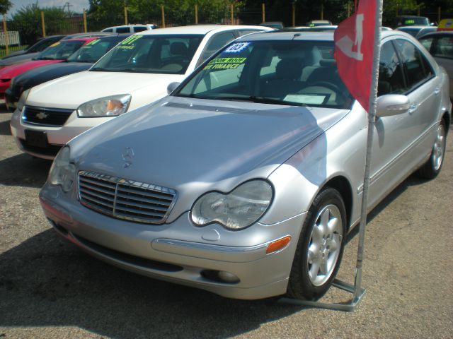 2003 Mercedes-Benz C-Class E-350 Super Duty 158 WB DRW