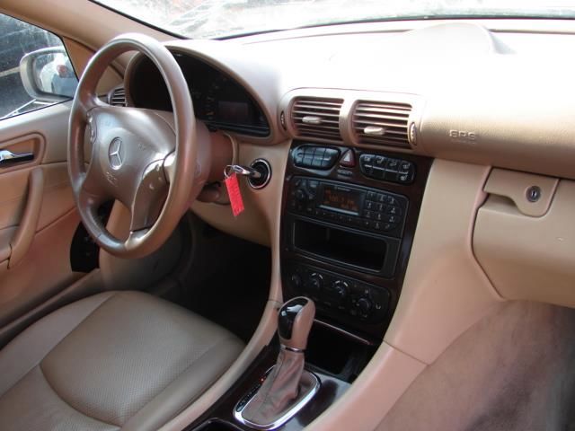 2004 Mercedes-Benz C-Class E-350 Super Duty 158 WB DRW