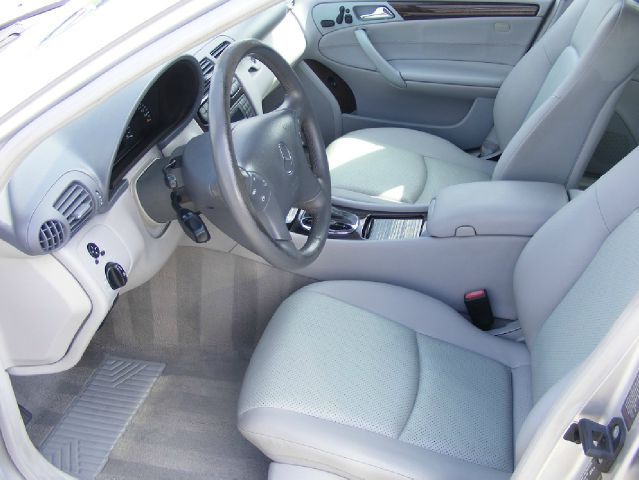 2004 Mercedes-Benz C-Class 328 IC
