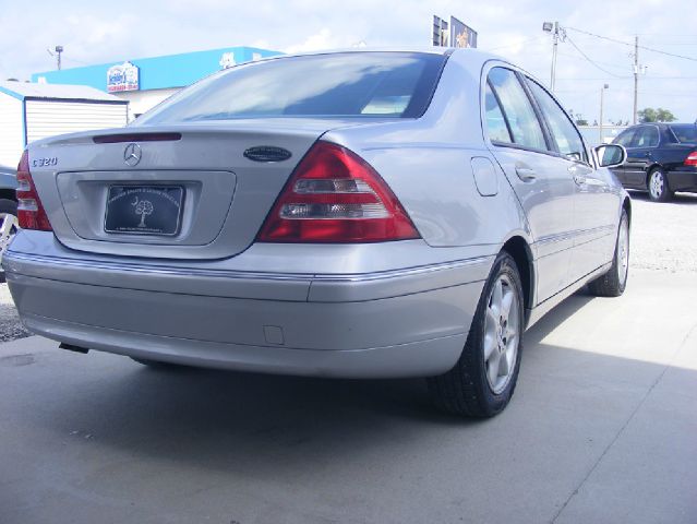 2004 Mercedes-Benz C-Class 328 IC
