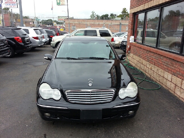 2004 Mercedes-Benz C-Class E-350 Super Duty 158 WB DRW