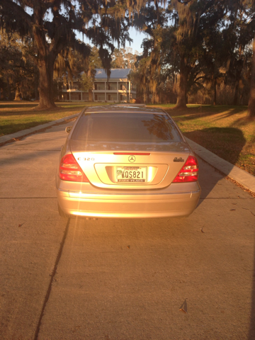 2004 Mercedes-Benz C-Class E-350 Super Duty 158 WB DRW
