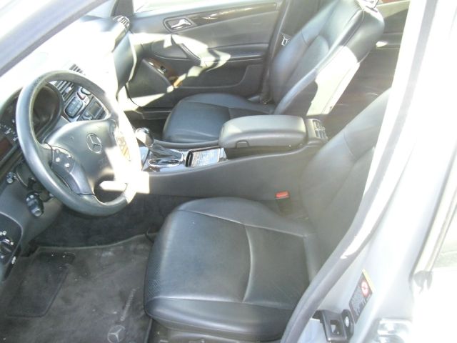 2004 Mercedes-Benz C-Class E-350 Super Duty 158 WB DRW