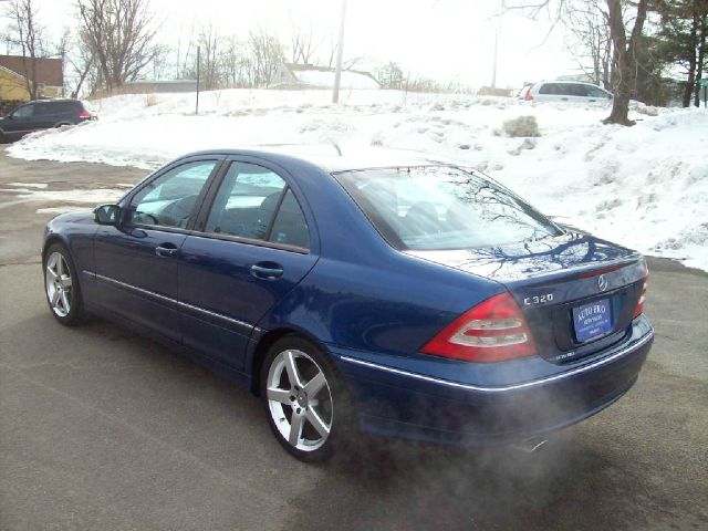 2004 Mercedes-Benz C-Class 328 IC