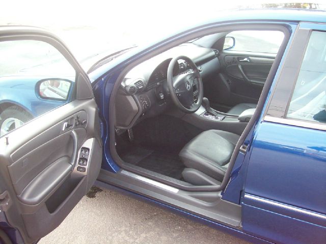 2004 Mercedes-Benz C-Class 328 IC