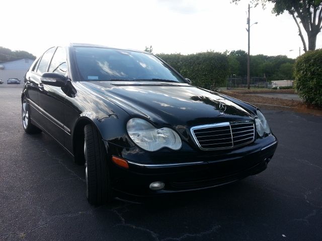 2004 Mercedes-Benz C-Class 328 IC