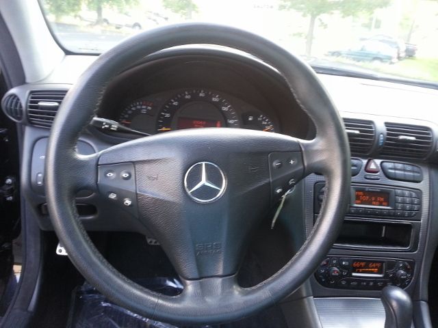 2004 Mercedes-Benz C-Class 328 IC
