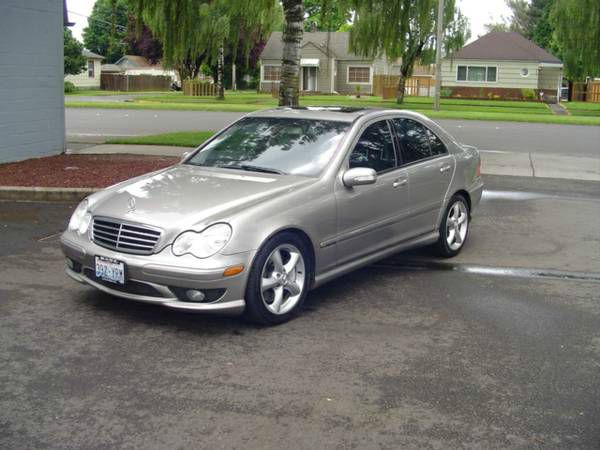 2005 Mercedes-Benz C-Class Custom 5