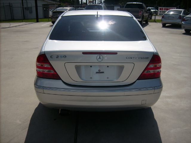 2005 Mercedes-Benz C-Class 5DR 4WD CREW CA
