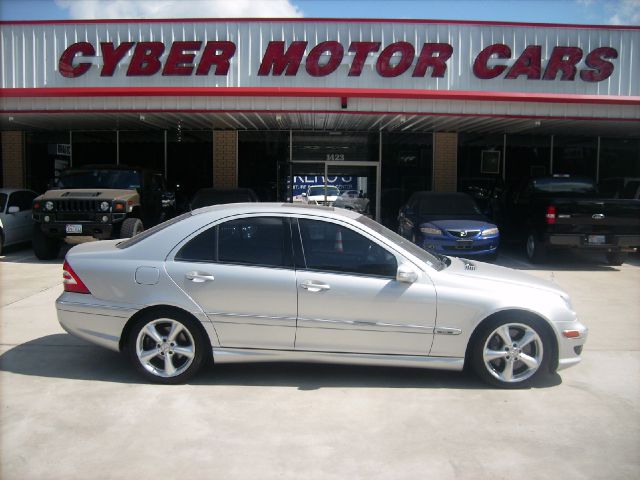 2005 Mercedes-Benz C-Class 5DR 4WD CREW CA