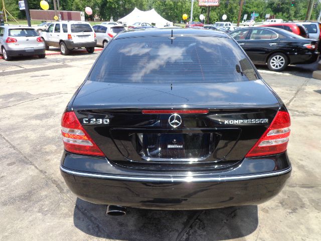 2005 Mercedes-Benz C-Class 5DR 4WD CREW CA