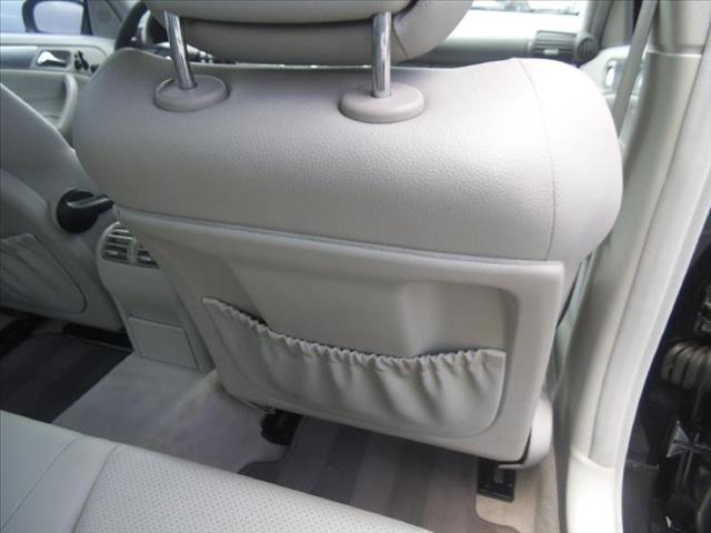 2005 Mercedes-Benz C-Class GL I4 Manual