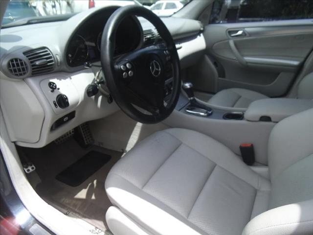 2005 Mercedes-Benz C-Class GL I4 Manual