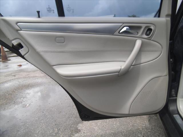 2005 Mercedes-Benz C-Class GL I4 Manual