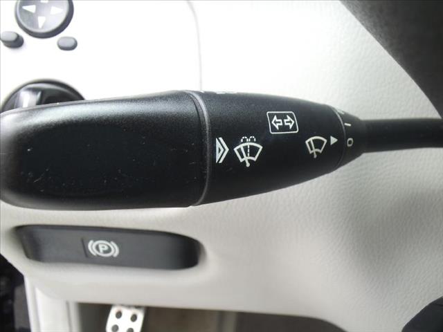 2005 Mercedes-Benz C-Class GL I4 Manual