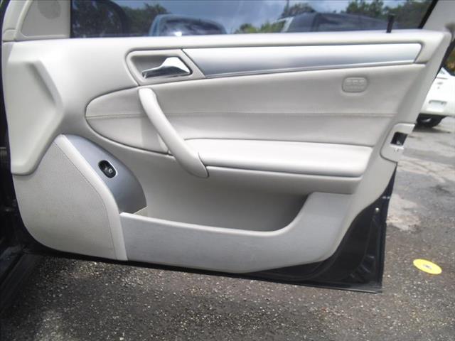 2005 Mercedes-Benz C-Class GL I4 Manual