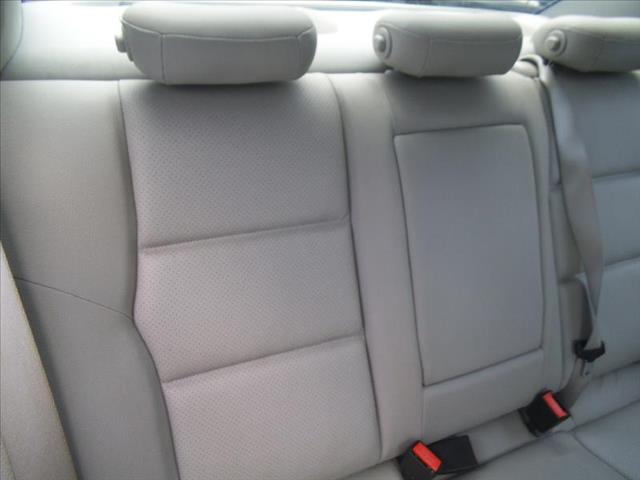 2005 Mercedes-Benz C-Class GL I4 Manual