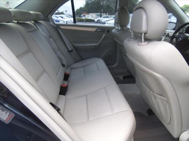 2005 Mercedes-Benz C-Class GL I4 Manual