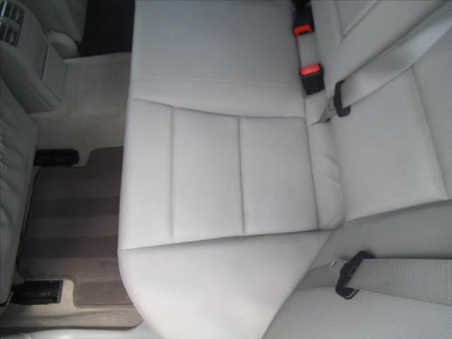 2005 Mercedes-Benz C-Class GL I4 Manual