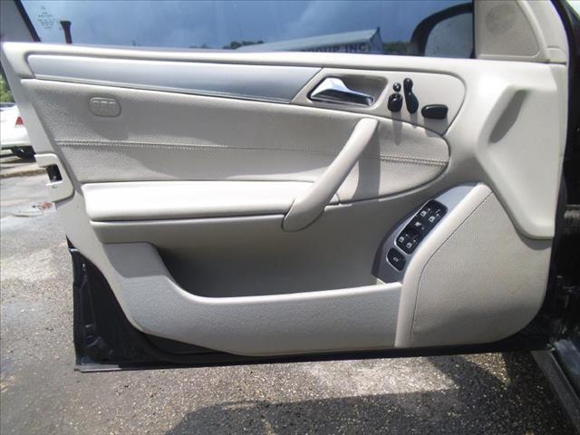 2005 Mercedes-Benz C-Class GL I4 Manual