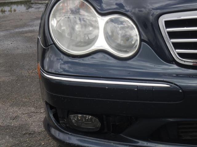 2005 Mercedes-Benz C-Class GL I4 Manual