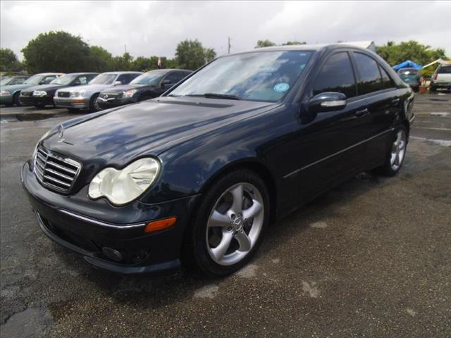 2005 Mercedes-Benz C-Class GL I4 Manual