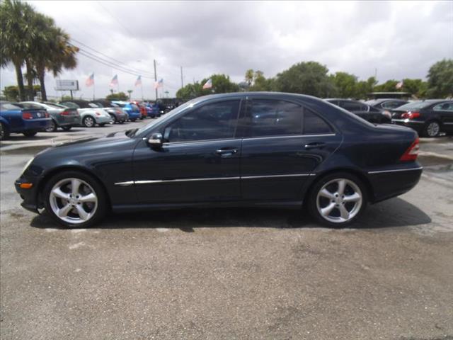 2005 Mercedes-Benz C-Class GL I4 Manual