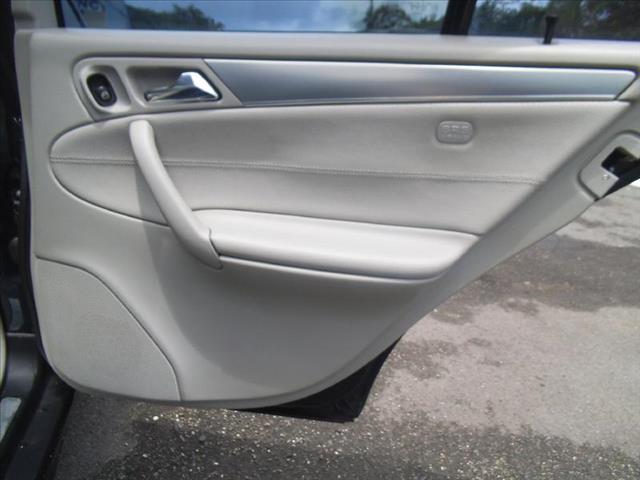 2005 Mercedes-Benz C-Class GL I4 Manual