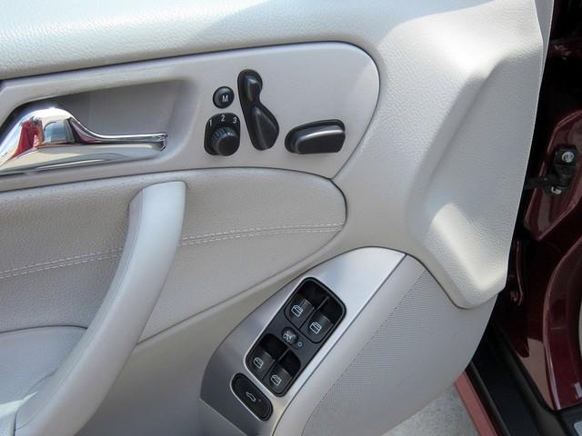 2005 Mercedes-Benz C-Class Reg Cab Flareside 126 4WD