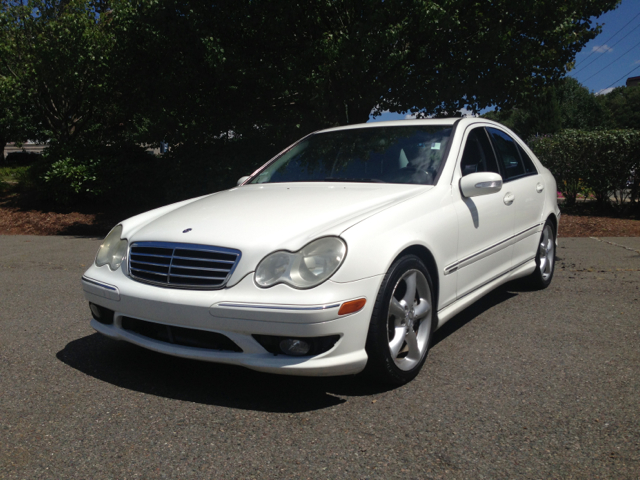 2005 Mercedes-Benz C-Class 328 IC