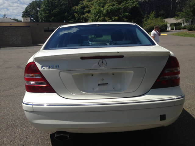 2005 Mercedes-Benz C-Class 328 IC