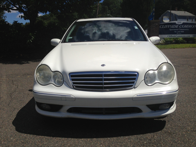 2005 Mercedes-Benz C-Class 328 IC