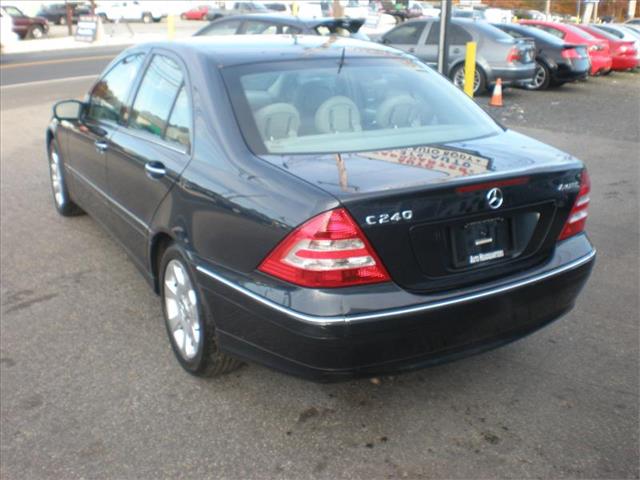 2005 Mercedes-Benz C-Class Unknown
