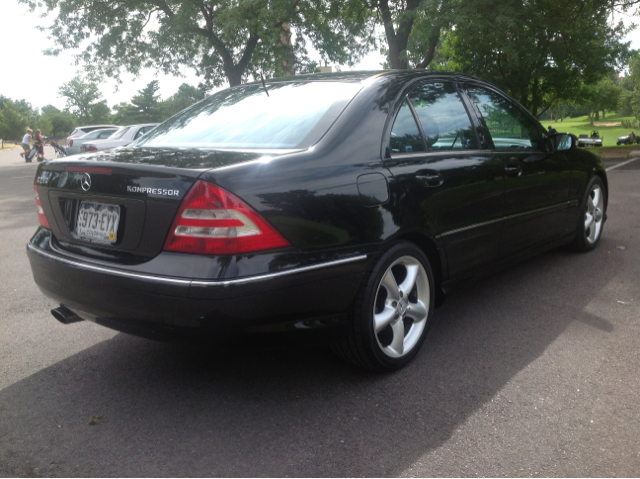 2005 Mercedes-Benz C-Class 5DR 4WD CREW CA
