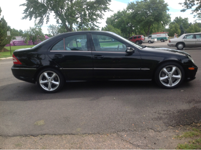 2005 Mercedes-Benz C-Class 5DR 4WD CREW CA