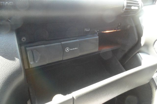 2005 Mercedes-Benz C-Class 5DR 4WD CREW CA