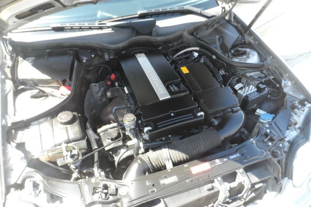 2005 Mercedes-Benz C-Class 5DR 4WD CREW CA