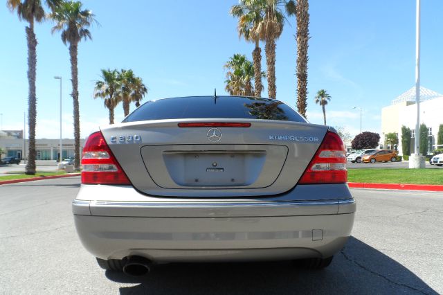 2005 Mercedes-Benz C-Class 5DR 4WD CREW CA