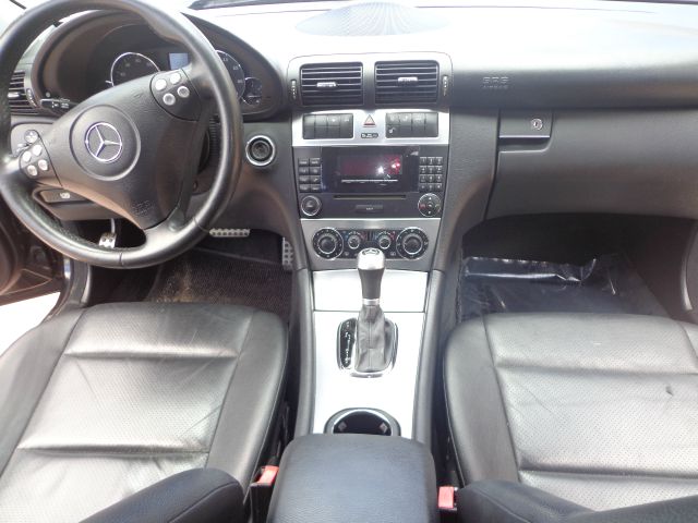 2005 Mercedes-Benz C-Class 5DR 4WD CREW CA