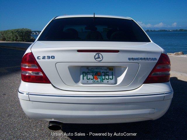 2005 Mercedes-Benz C-Class Unknown