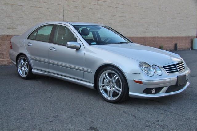 2005 Mercedes-Benz C-Class LTZ Sport Utility Pickup 4D 5 1/4 Ft