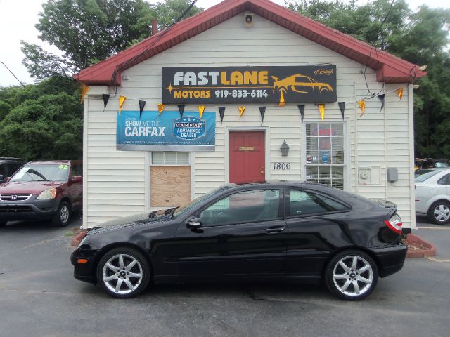 2005 Mercedes-Benz C-Class 1994 Toyota DX