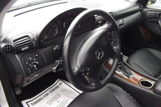 2005 Mercedes-Benz C-Class Unknown