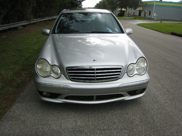 2005 Mercedes-Benz C-Class 5DR 4WD CREW CA