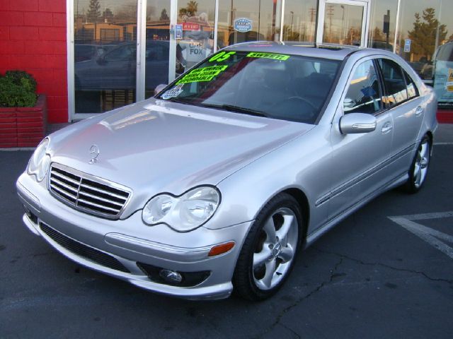 2005 Mercedes-Benz C-Class 5DR 4WD CREW CA