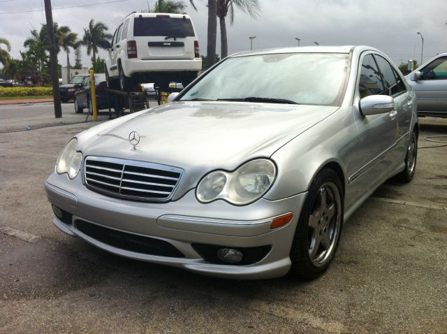 2005 Mercedes-Benz C-Class 328 IC