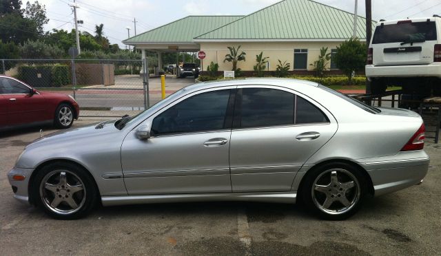 2005 Mercedes-Benz C-Class 328 IC