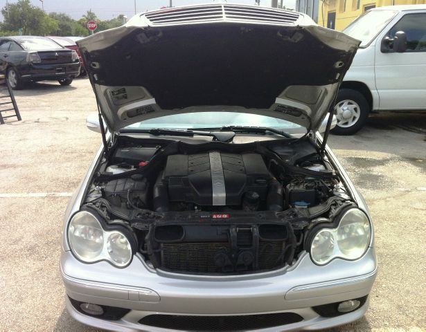 2005 Mercedes-Benz C-Class 328 IC