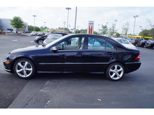 2006 Mercedes-Benz C-Class Grand Caravan SXT