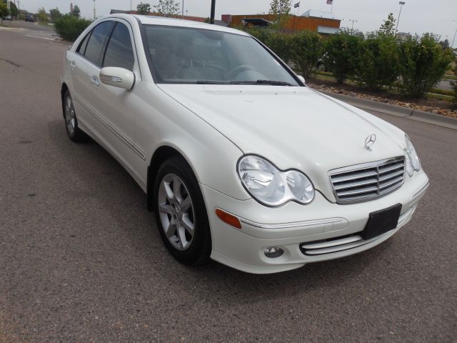 2007 Mercedes-Benz C-Class SLE Duramax 4X4
